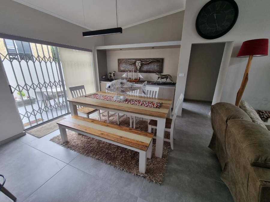 3 Bedroom Property for Sale in Dana Bay Western Cape